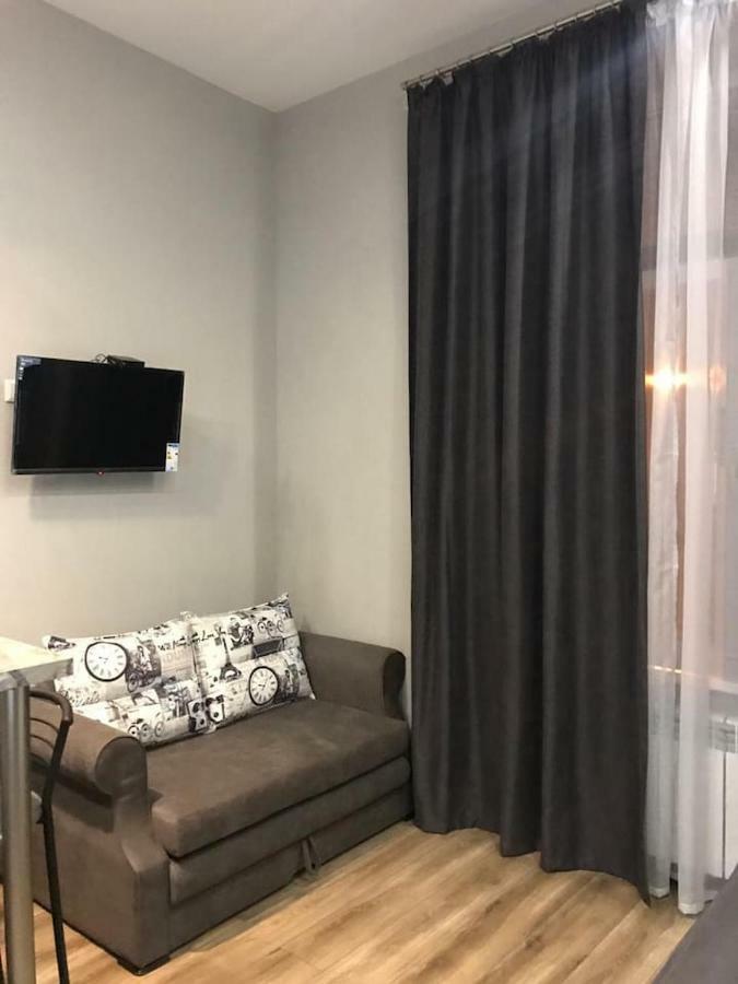 New Appartment-Studio Іn The Center Of Лвив Екстериор снимка