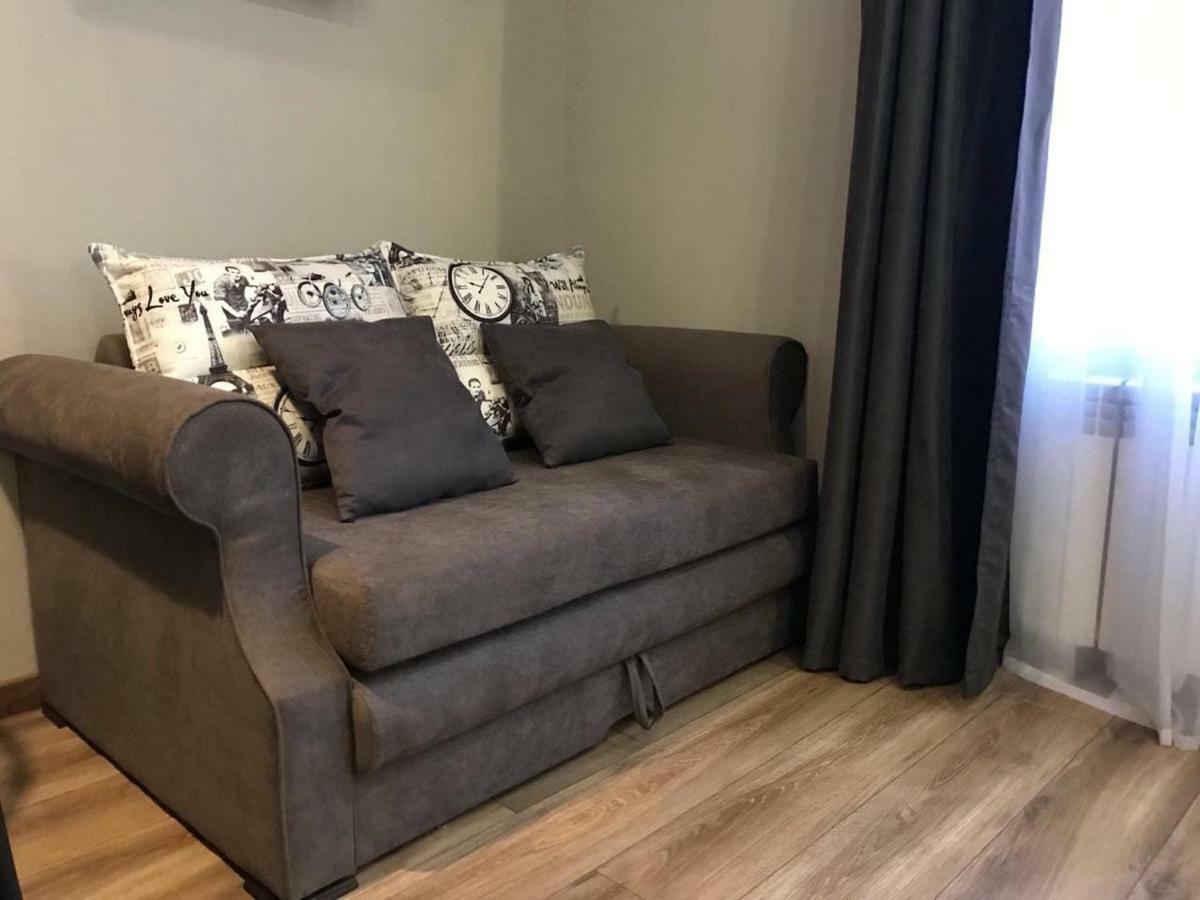 New Appartment-Studio Іn The Center Of Лвив Екстериор снимка